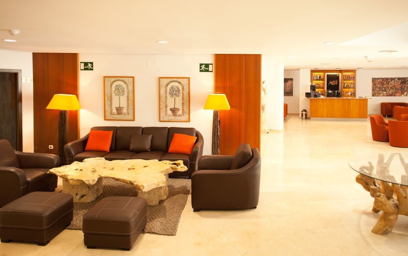 Villa De Биар Екстериор снимка